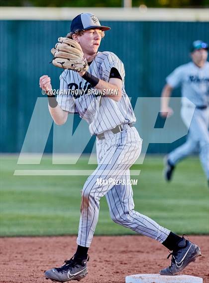 Thumbnail 2 in Twelve Bridges vs. Casa Roble (CIF SJS D4 Final) photogallery.