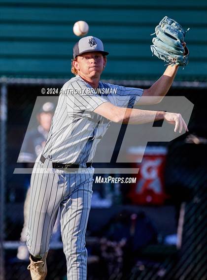 Thumbnail 2 in Twelve Bridges vs. Casa Roble (CIF SJS D4 Final) photogallery.