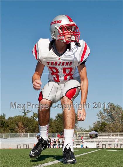 Thumbnail 3 in Lincoln vs. Pleasant Grove (Battle at the Capital) photogallery.