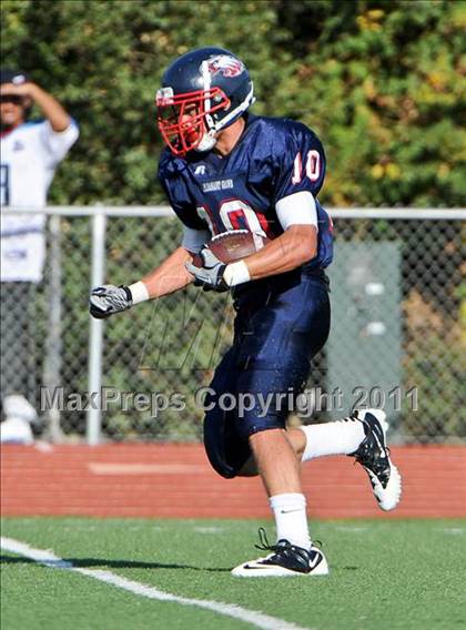 Thumbnail 3 in Lincoln vs. Pleasant Grove (Battle at the Capital) photogallery.