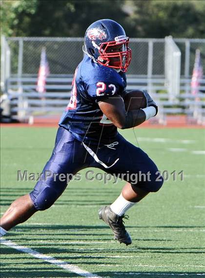 Thumbnail 2 in Lincoln vs. Pleasant Grove (Battle at the Capital) photogallery.