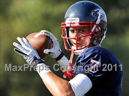 Thumbnail 2 in Lincoln vs. Pleasant Grove (Battle at the Capital) photogallery.