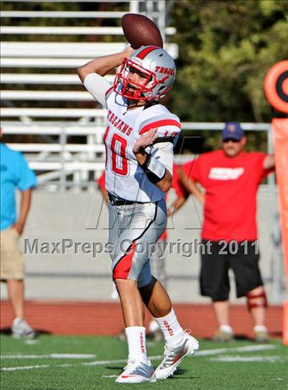 Thumbnail 2 in Lincoln vs. Pleasant Grove (Battle at the Capital) photogallery.