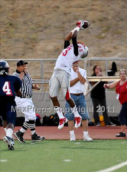 Thumbnail 1 in Lincoln vs. Pleasant Grove (Battle at the Capital) photogallery.