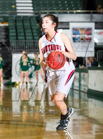 Thumbnail 3 in Centauri vs. Bishop Machebeuf (CHSAA 3A Great 8) photogallery.