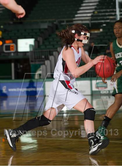 Thumbnail 2 in Centauri vs. Bishop Machebeuf (CHSAA 3A Great 8) photogallery.