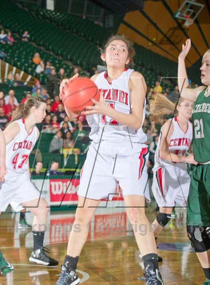 Thumbnail 1 in Centauri vs. Bishop Machebeuf (CHSAA 3A Great 8) photogallery.