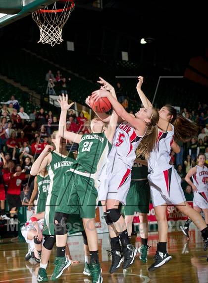 Thumbnail 3 in Centauri vs. Bishop Machebeuf (CHSAA 3A Great 8) photogallery.