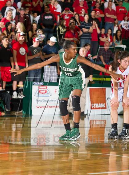 Thumbnail 3 in Centauri vs. Bishop Machebeuf (CHSAA 3A Great 8) photogallery.