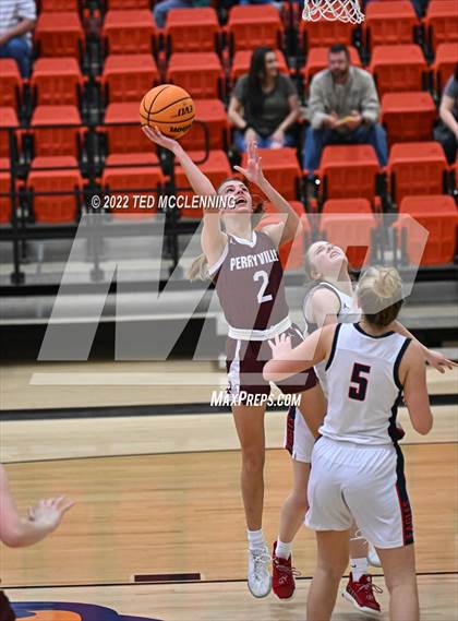 Thumbnail 3 in Perryville vs Baptist Prep photogallery.