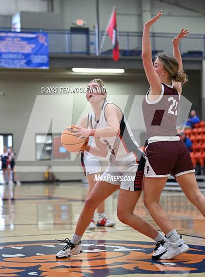 Thumbnail 2 in Perryville vs Baptist Prep photogallery.
