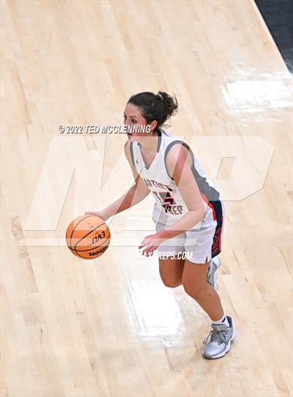 Thumbnail 3 in Perryville vs Baptist Prep photogallery.