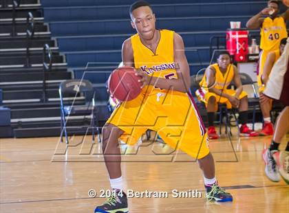 Thumbnail 1 in Nazareth vs Fordham Prep (Tom Keenan Classic) photogallery.