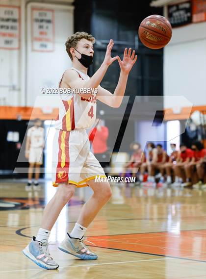 Thumbnail 2 in Burlingame vs. Menlo-Atherton photogallery.