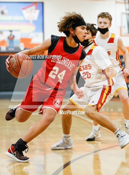 Thumbnail 1 in Burlingame vs. Menlo-Atherton photogallery.