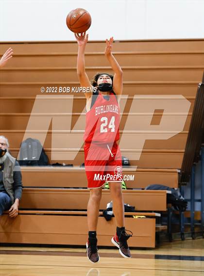 Thumbnail 3 in Burlingame vs. Menlo-Atherton photogallery.