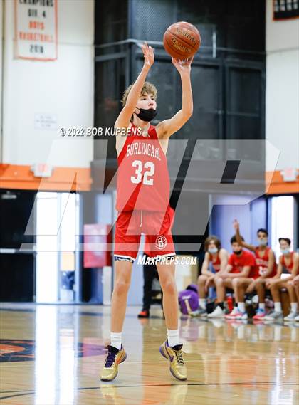 Thumbnail 3 in Burlingame vs. Menlo-Atherton photogallery.