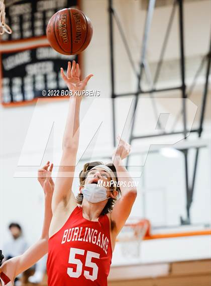 Thumbnail 2 in Burlingame vs. Menlo-Atherton photogallery.