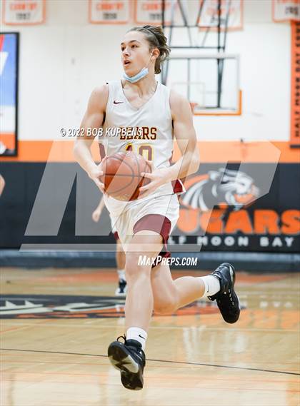 Thumbnail 3 in Burlingame vs. Menlo-Atherton photogallery.