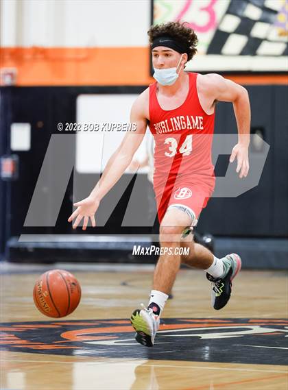 Thumbnail 3 in Burlingame vs. Menlo-Atherton photogallery.