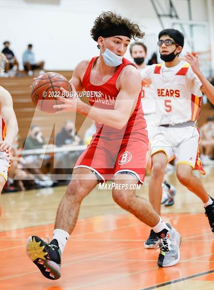 Thumbnail 3 in Burlingame vs. Menlo-Atherton photogallery.