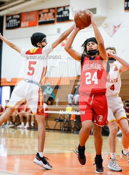 Thumbnail 3 in Burlingame vs. Menlo-Atherton photogallery.