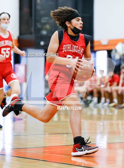 Thumbnail 3 in Burlingame vs. Menlo-Atherton photogallery.