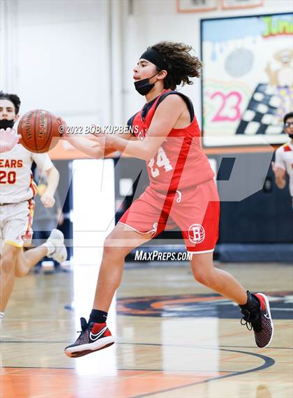 Thumbnail 1 in Burlingame vs. Menlo-Atherton photogallery.