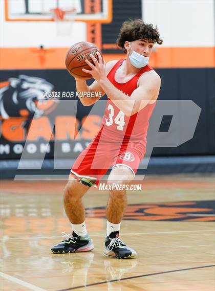 Thumbnail 2 in Burlingame vs. Menlo-Atherton photogallery.