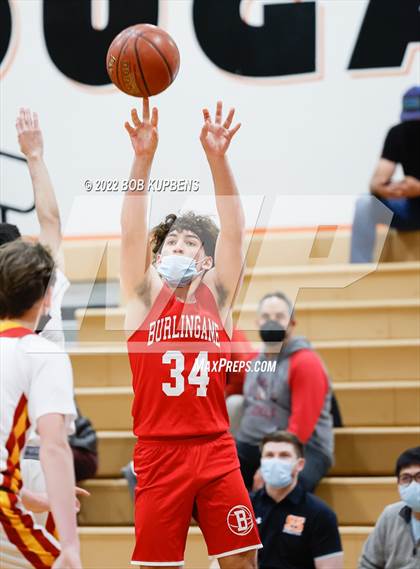 Thumbnail 1 in Burlingame vs. Menlo-Atherton photogallery.