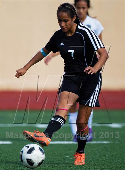 Thumbnail 2 in Kaufman vs Kennedale (Pearland Shootout) photogallery.