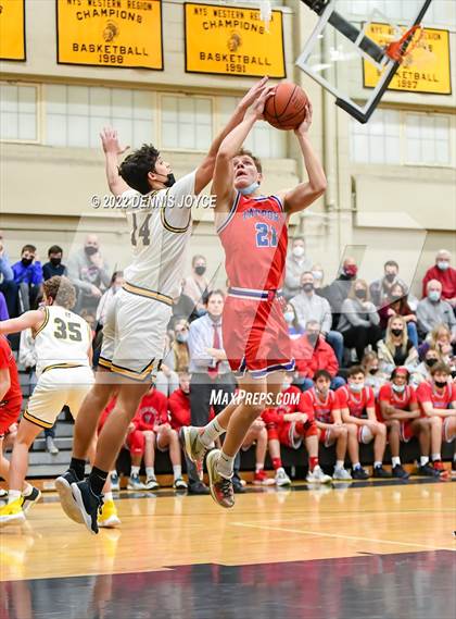 Thumbnail 1 in Fairport @ McQuaid Jesuit photogallery.