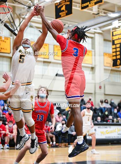 Thumbnail 2 in Fairport @ McQuaid Jesuit photogallery.