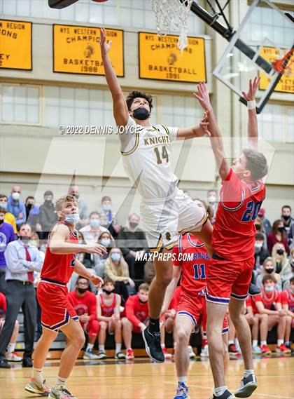 Thumbnail 2 in Fairport @ McQuaid Jesuit photogallery.