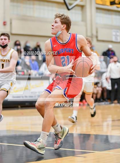 Thumbnail 2 in Fairport @ McQuaid Jesuit photogallery.
