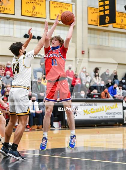 Thumbnail 2 in Fairport @ McQuaid Jesuit photogallery.