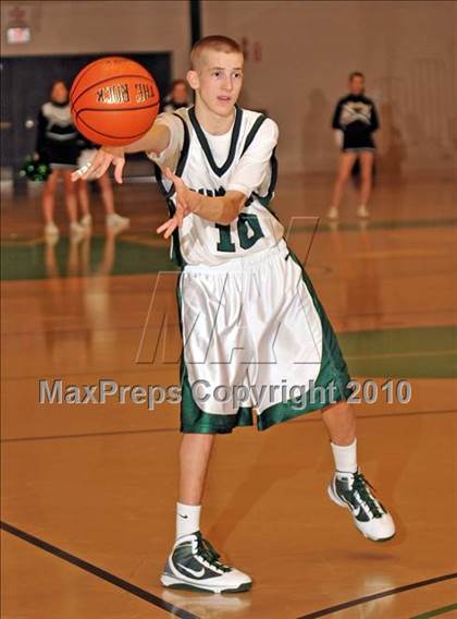 Thumbnail 1 in Bayport-Blue Point vs Harborfields (Section XI Class A Final) photogallery.