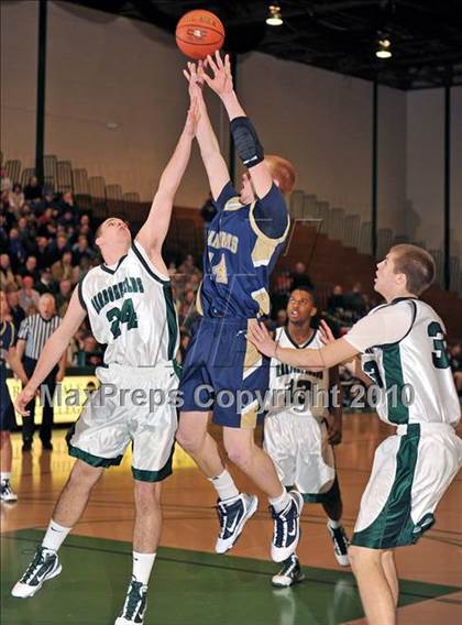 Thumbnail 3 in Bayport-Blue Point vs Harborfields (Section XI Class A Final) photogallery.