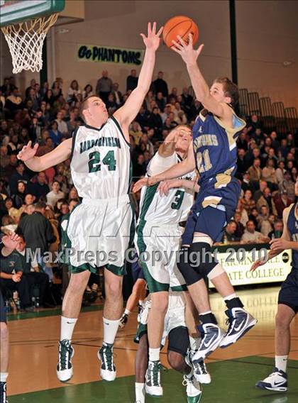 Thumbnail 1 in Bayport-Blue Point vs Harborfields (Section XI Class A Final) photogallery.