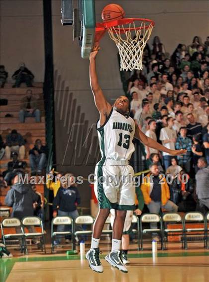 Thumbnail 2 in Bayport-Blue Point vs Harborfields (Section XI Class A Final) photogallery.