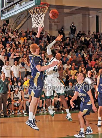 Thumbnail 1 in Bayport-Blue Point vs Harborfields (Section XI Class A Final) photogallery.