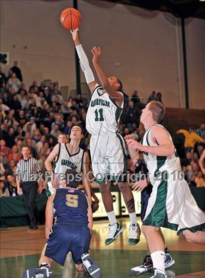 Thumbnail 1 in Bayport-Blue Point vs Harborfields (Section XI Class A Final) photogallery.