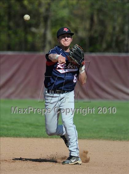 Thumbnail 3 in New Fairfield @ Pomperaug photogallery.