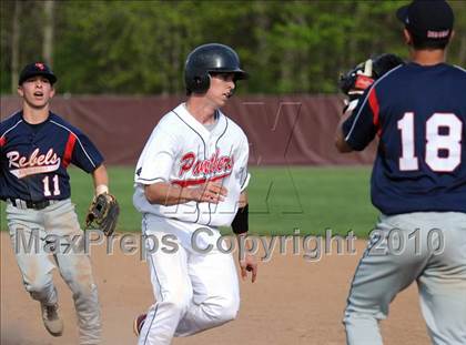 Thumbnail 1 in New Fairfield @ Pomperaug photogallery.