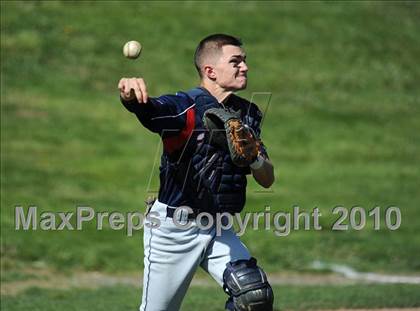 Thumbnail 1 in New Fairfield @ Pomperaug photogallery.