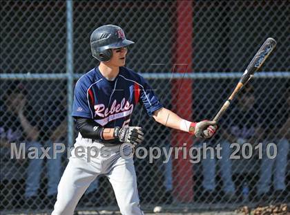 Thumbnail 1 in New Fairfield @ Pomperaug photogallery.