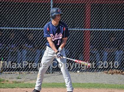 Thumbnail 1 in New Fairfield @ Pomperaug photogallery.