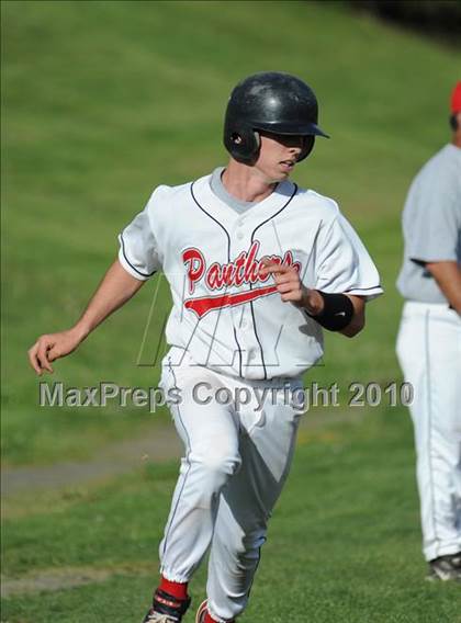 Thumbnail 3 in New Fairfield @ Pomperaug photogallery.