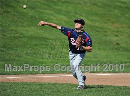 Thumbnail 2 in New Fairfield @ Pomperaug photogallery.