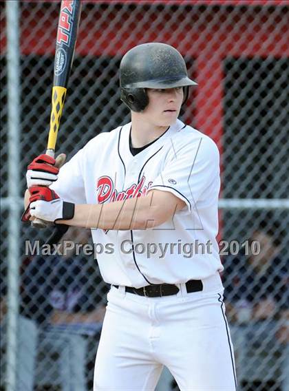 Thumbnail 2 in New Fairfield @ Pomperaug photogallery.